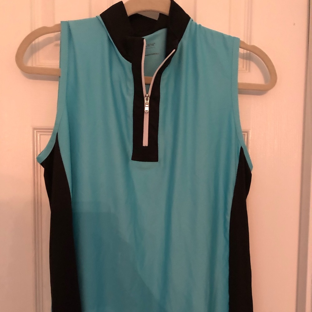 Golf sleeveless shirt